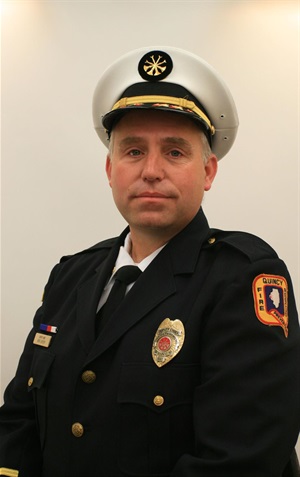 DC Greg Dryer 2012 Ldrshp Award.jpg